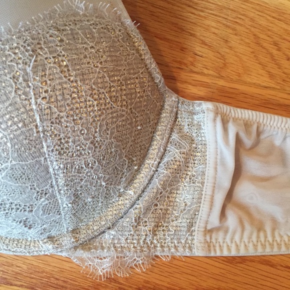 Victoria’s Secret Dream Angels Push Up Bra - Picture 4 of 7